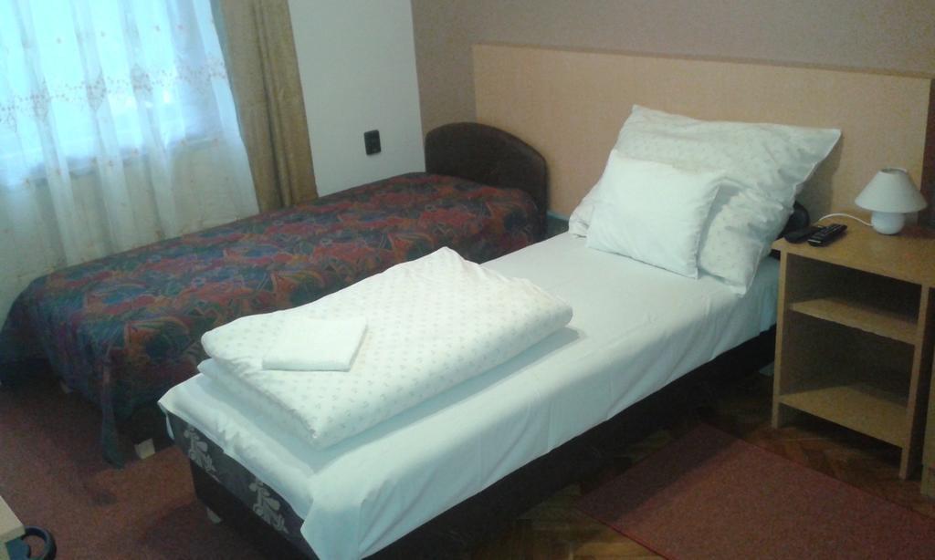 Petra Vendégház Bük Habitación foto