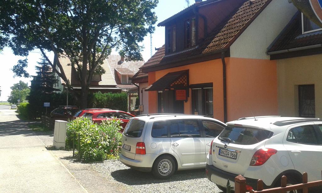 Petra Vendégház Bük Exterior foto